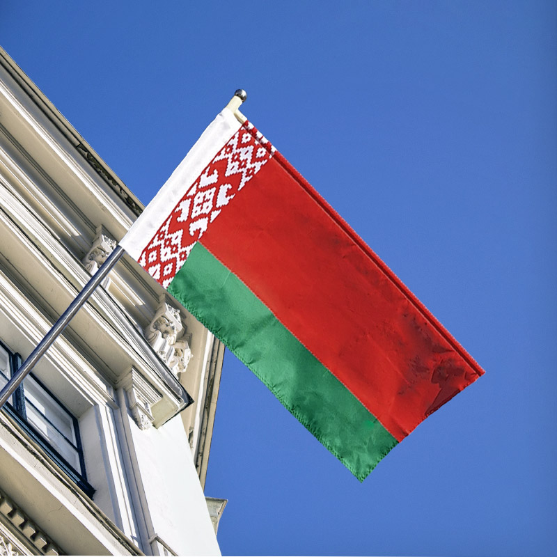 ustanovka-flagstoka-fasad.jpg ustanovka-flagstoka-fasad.jpg