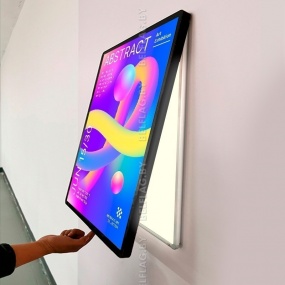 Световой короб / лайтбокс / рамка с LED-подсветкой 40×50 см, цвет черный Световой короб / лайтбокс / рамка с LED-подсветкой 40×50 см, цвет черный