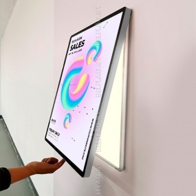 Световой короб / лайтбокс / рамка с LED-подсветкой 80×120 см, цвет серебро Световой короб / лайтбокс / рамка с LED-подсветкой 80×120 см, цвет серебро