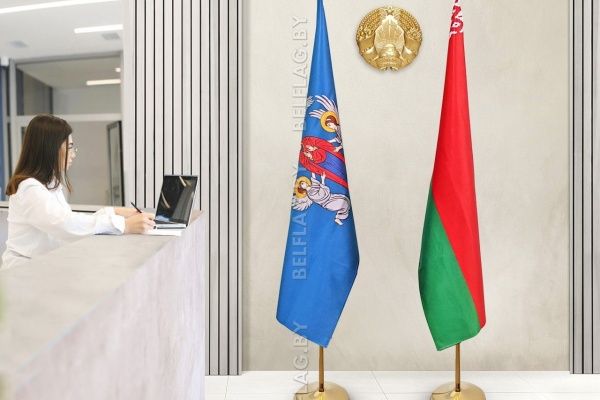 Металлический напольный флагшток со скидкой 20%! 